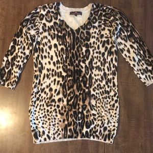 🐆 sweater Sz L